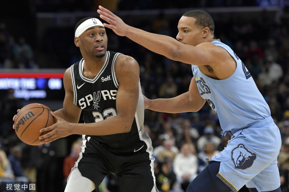 的比赛中更 的比赛中更