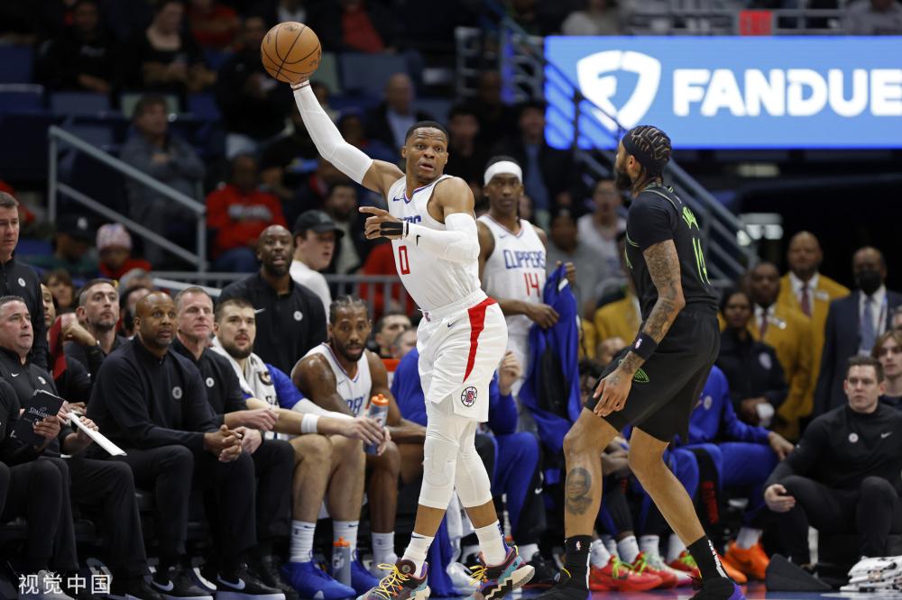 与瓦茨克互 与瓦茨克互